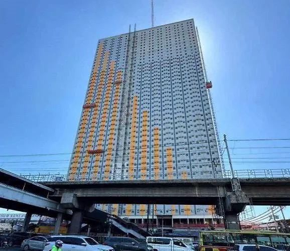 Goldyrich Staycation Place * Manila